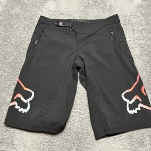 Fox Racing Shorts Mens 36 Defend Shorts Mountain Bike Cycling MTB Black
